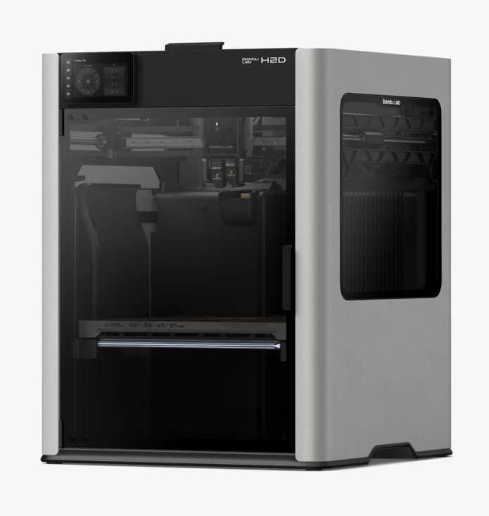 Bambu Lab H2D  – dual nozzle.